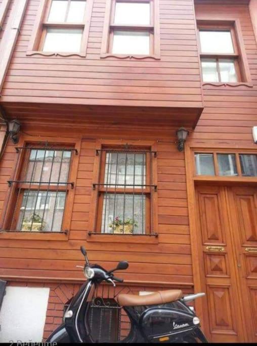הוילה איסטמבול Beautiful House In The Centre מראה חיצוני תמונה